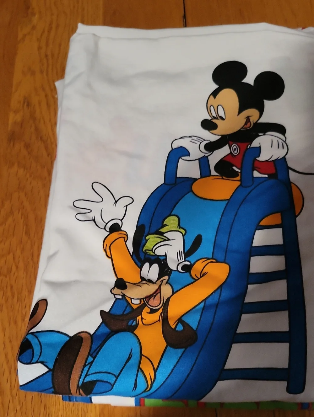 Disney Kids Twin Sheet Set in White with Multicolor Character Prints